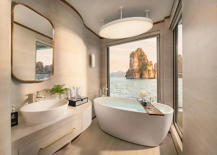 Athena Premium Bay Cruise 5*